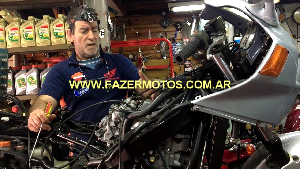 Ajustando, sincronizando, sacando fallas y poniendo a punto Honda CBR1000 Hurricane año 1987