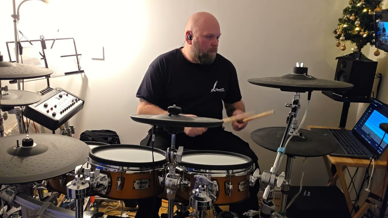 A drum cover of Call my name by Charlotte Church. 