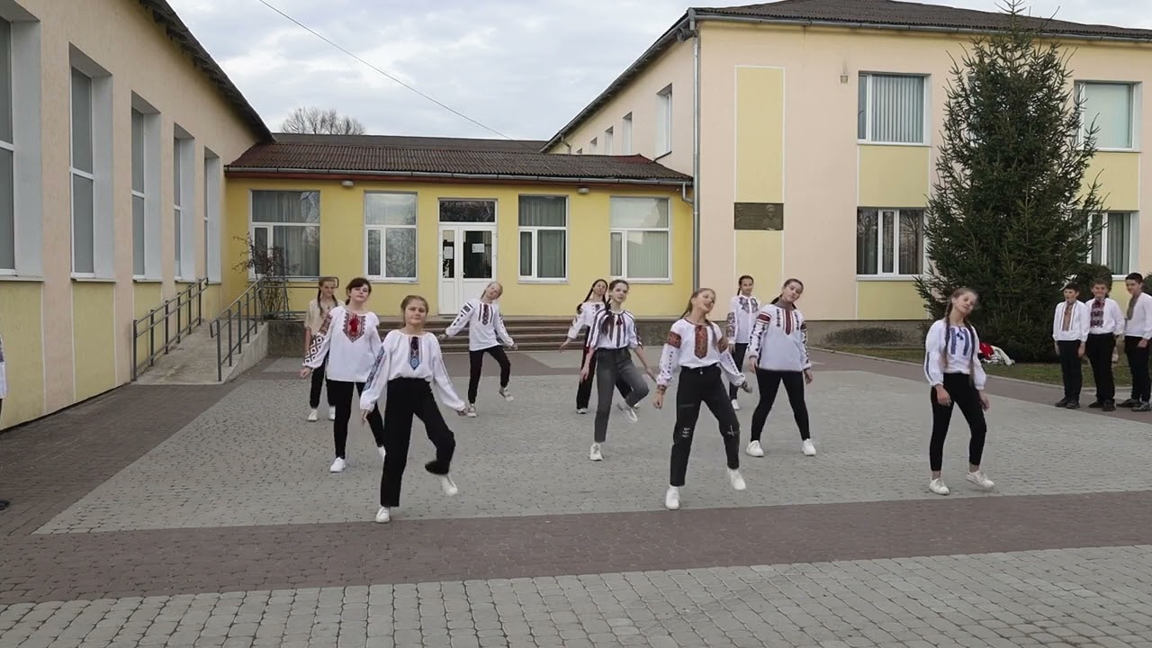 З Днем української писемності та мови.