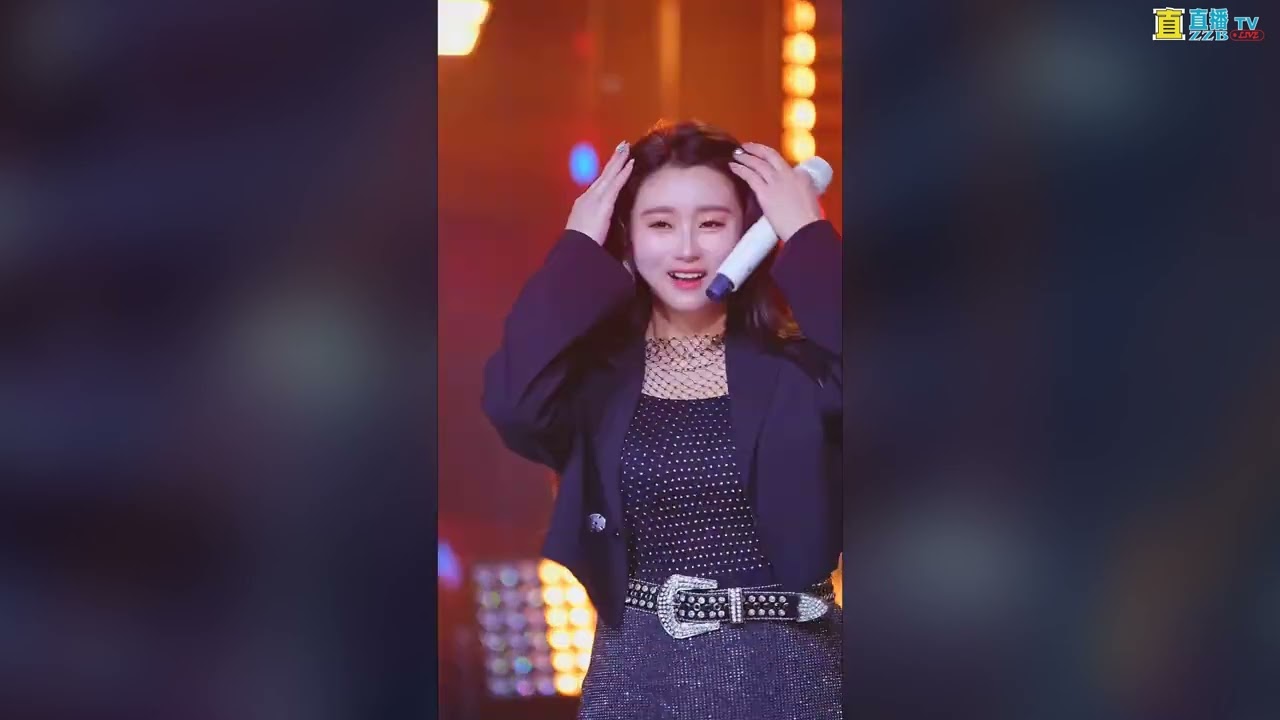 菲兒直播回放-20230624 (20:00 抖音直播YY4823)