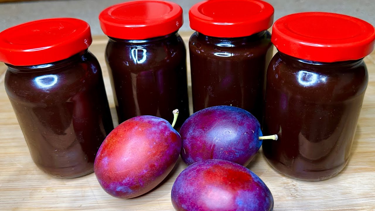 Сливовый джем со вкусом Нутеллы — идеально подходит для блинов, оладий и мороженого.