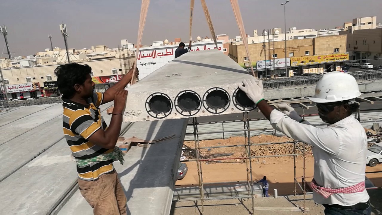 الخرسانة مسبقة الصنع والجهد  Hollow core