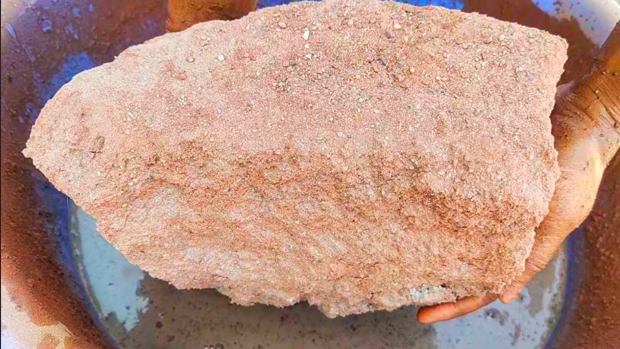 ||ASMR || Huge chunks || Soft Dusty Red dirt crumbling in lots of water || SAASMR ||  satisfying ||