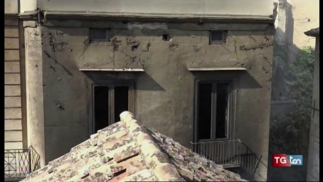 Incendio Corso Telesio Cosenza, filmati al vaglio degli investigatori TG ten 23 agosto 2017