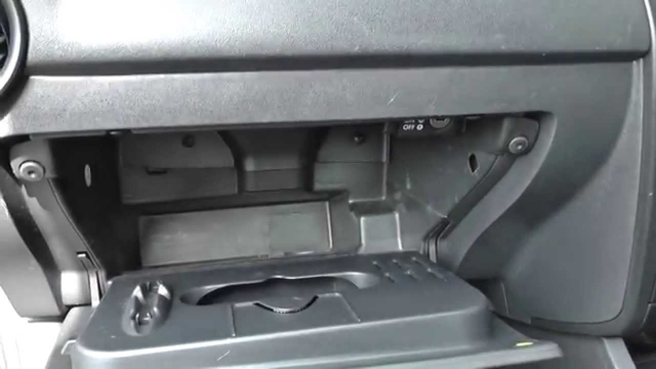 Seat Ibiza Airbag Connector Behind GloveBox   How To Check Connection