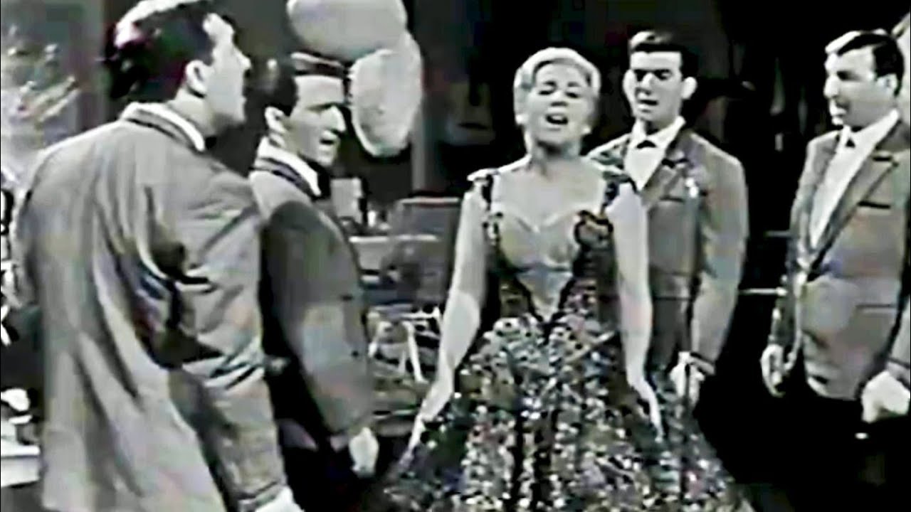 LOS CINCO LATINOS Cantan AUGUSTO ALGUERÓ ♪ Sus ÉXITOS Desde PORTUGAL (ESTELA RAVAL 1961) EXCLUSIVO