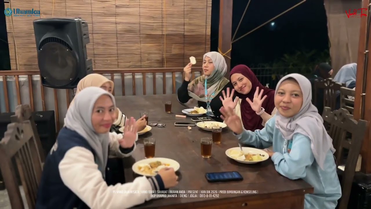 Bimbingan dan Konseling FKIP Uhamka Jakarta goes to Dieng dan Joga