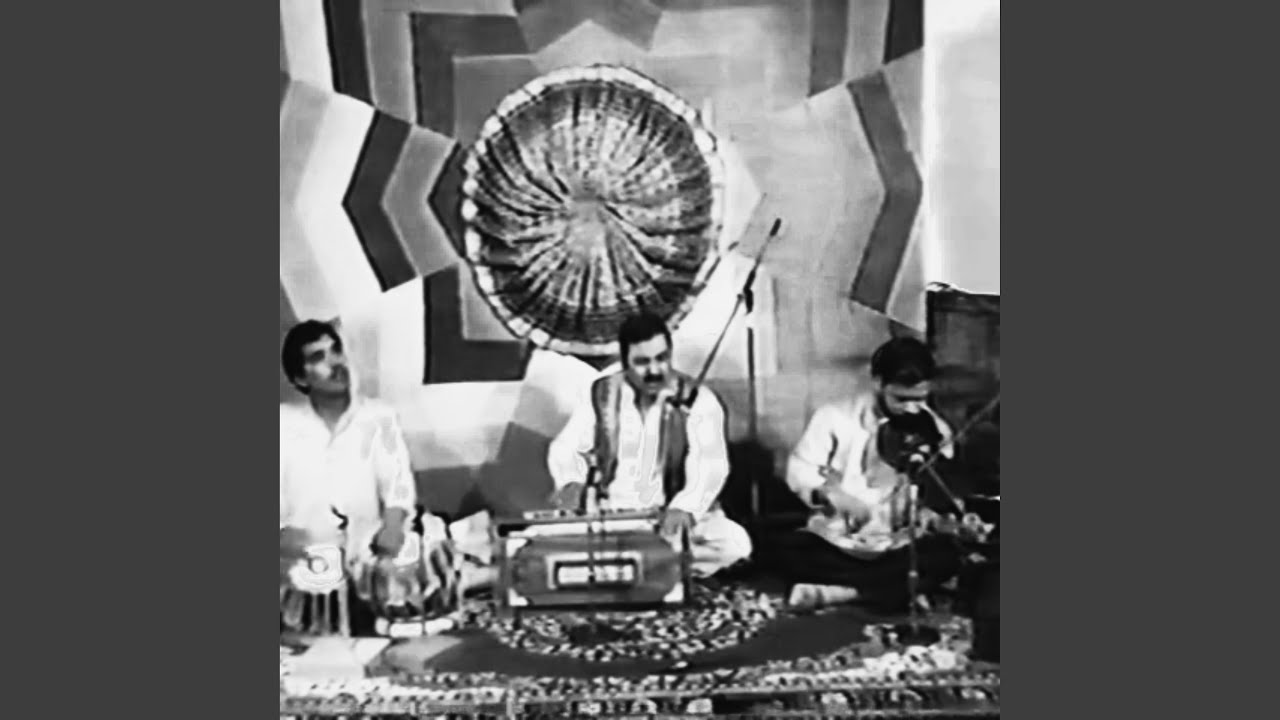 Koi Samjhega Kya Raaz E Gulshan (Live)