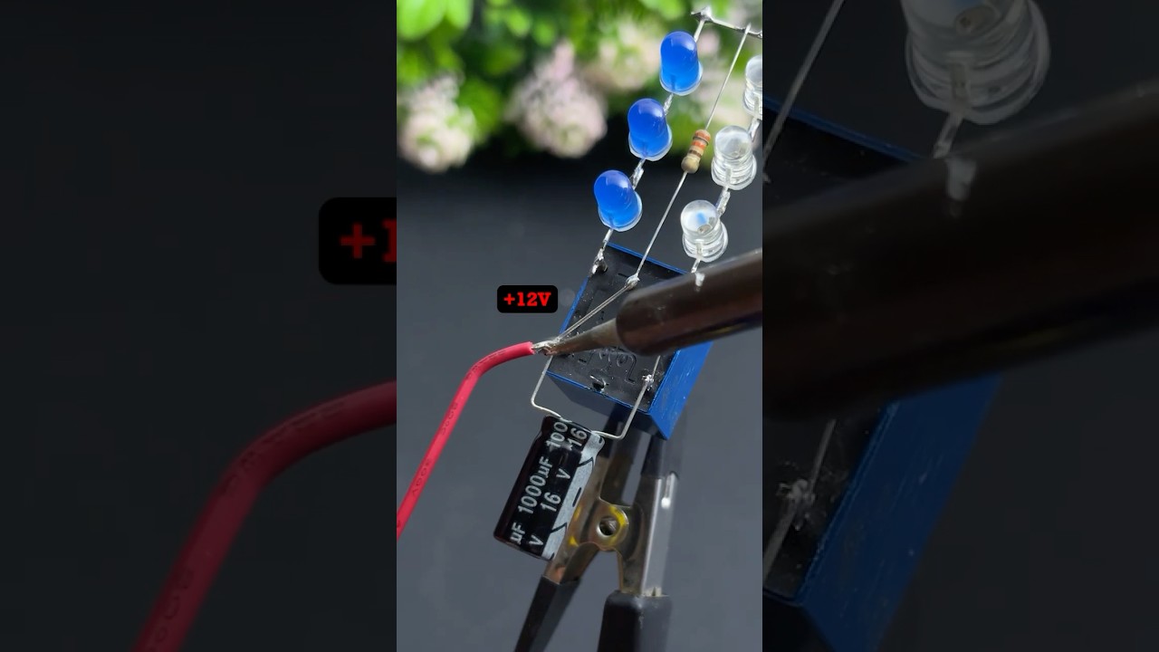 Flip-Flop LED Light Circuits !