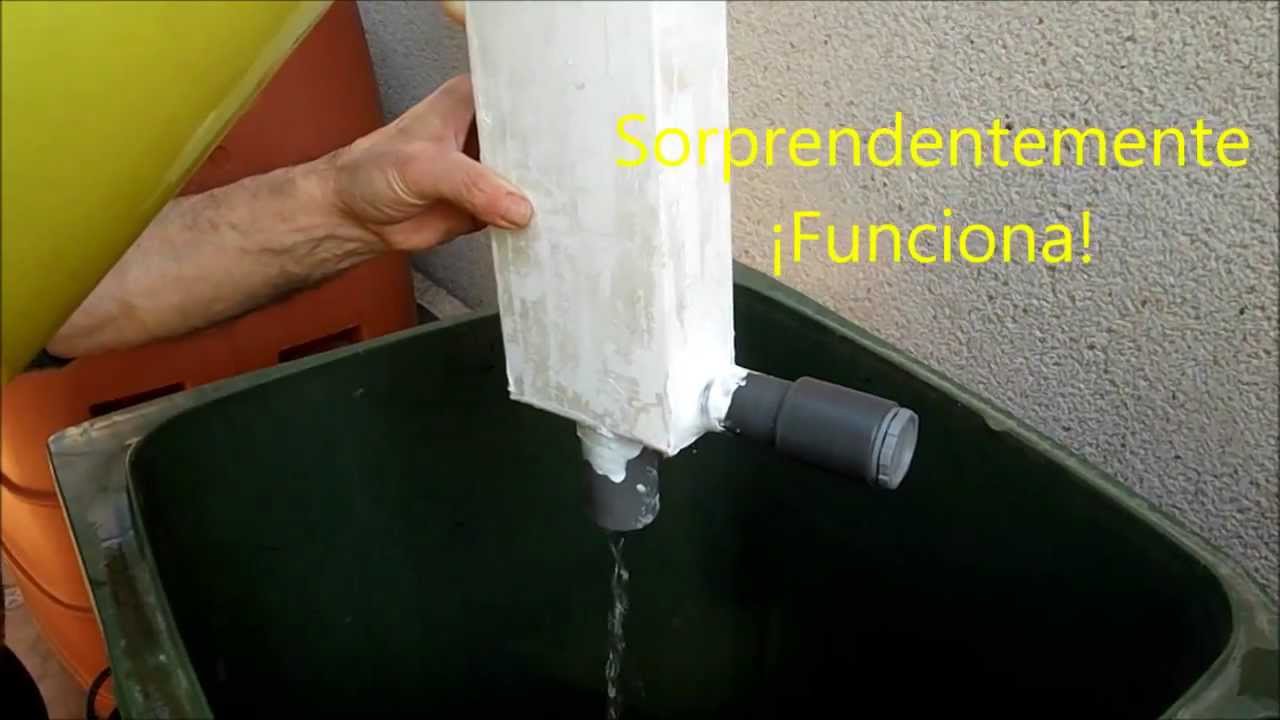 Fabricación casera desvió agua lluvia.