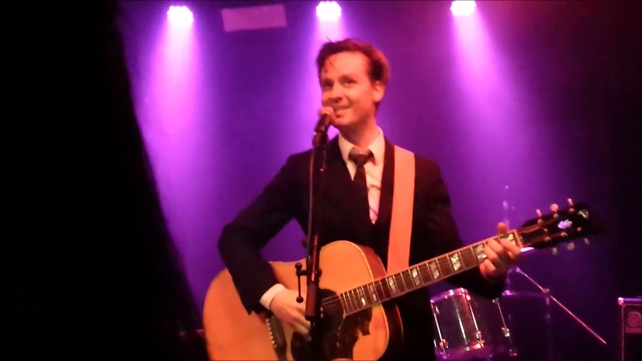 Tom Schilling and The Jazz Kids - Es wird schwer dich zu vergessen (Live - LUX 2017 - Hannover)