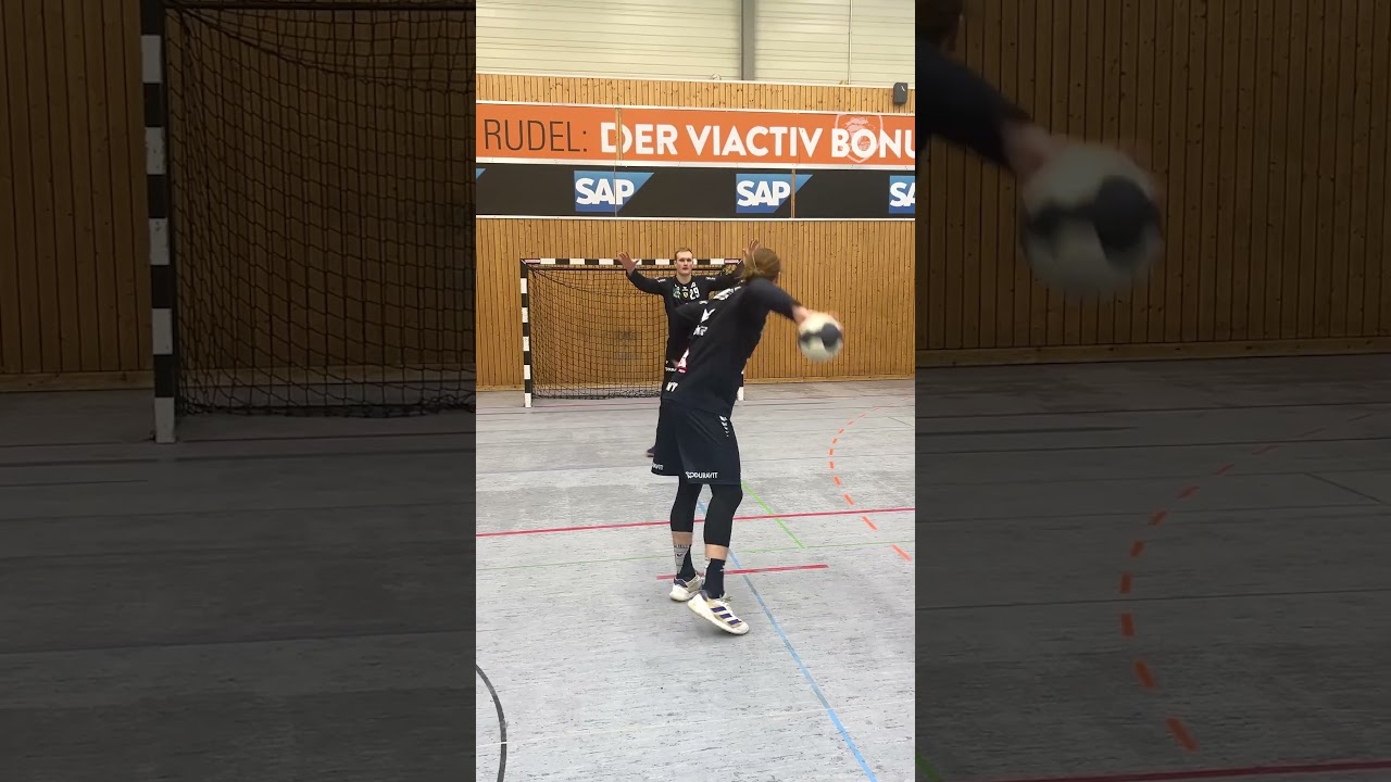 An neuen 𝟕𝒎-𝑽𝒂𝒓𝒊𝒂𝒏𝒕𝒆𝒏 𝒇𝒆𝒊𝒍𝒆𝒏 🦁😂 