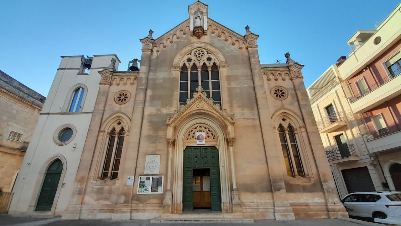 #Puglia #Conversano #Chiesa #Parrocchia #SantAndrea due #Campane concerto feriale #Messa