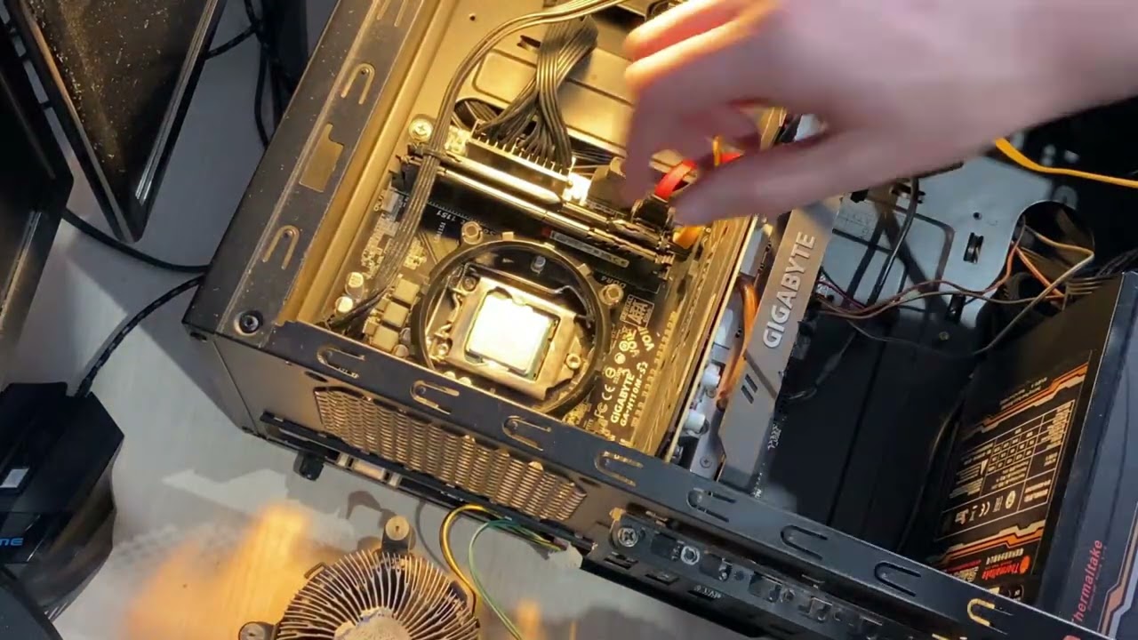 Wymiana chłodzenia w komputerze! Oryginalny Intel na Silentium PC/MEGA GŁOŚNY PC