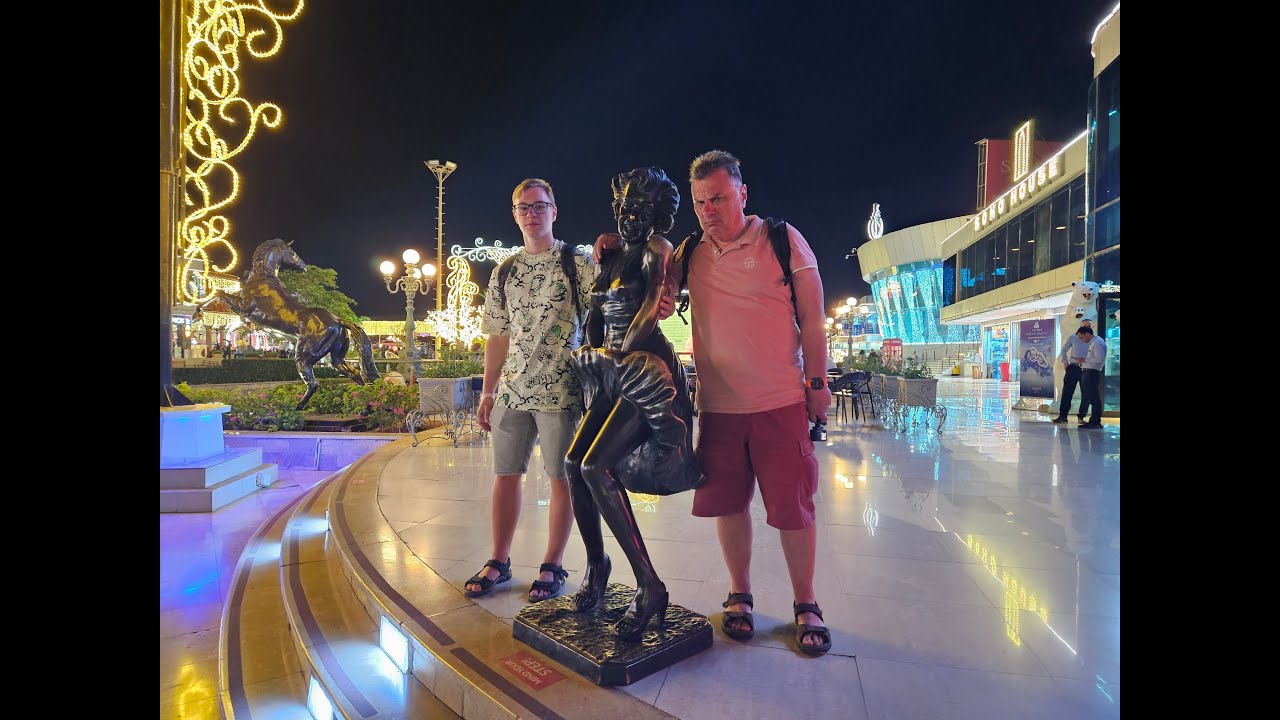 Кафе Фарша и площадь Сохо ( Шарм Эль Шейх)