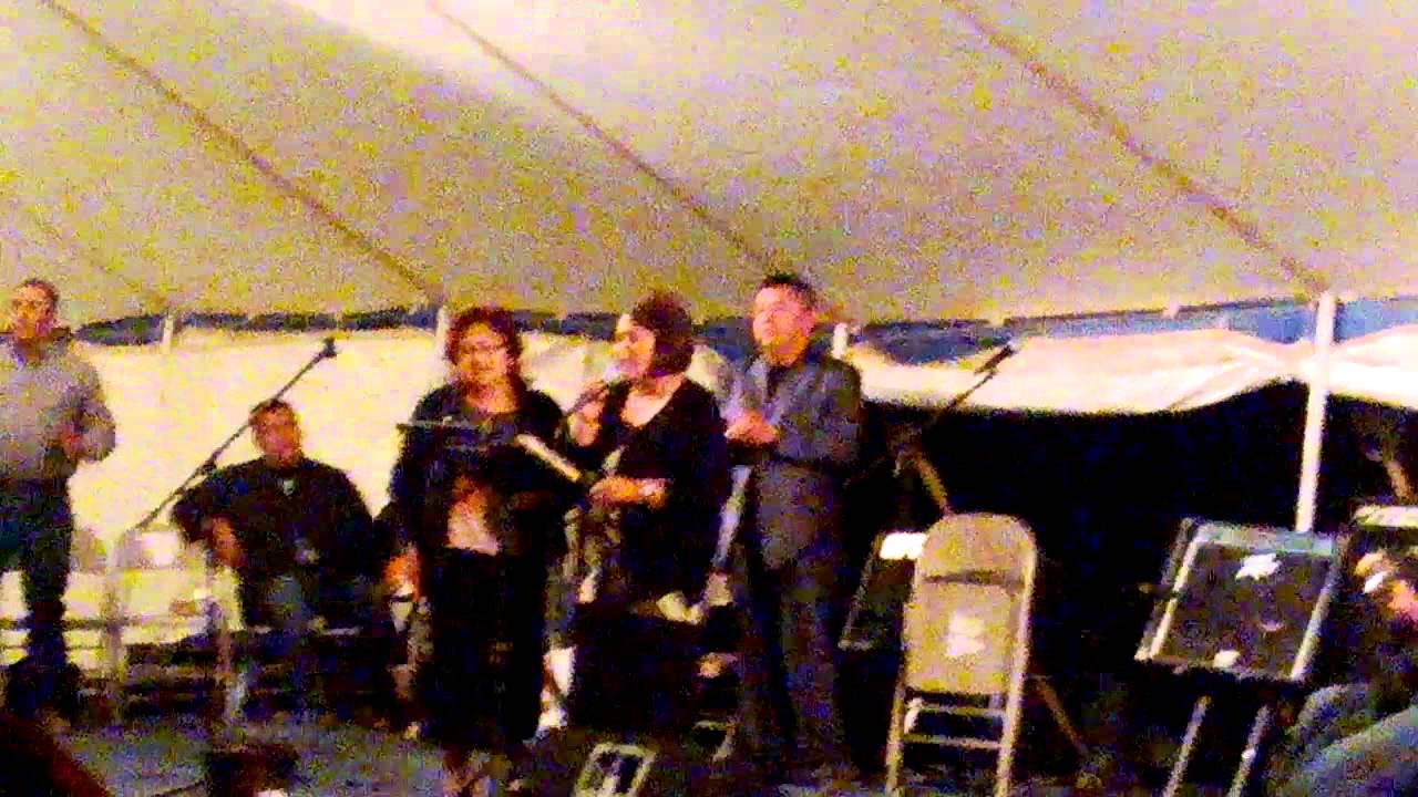 Geneva Smith & Harrison Mann - Jesus Loves Me