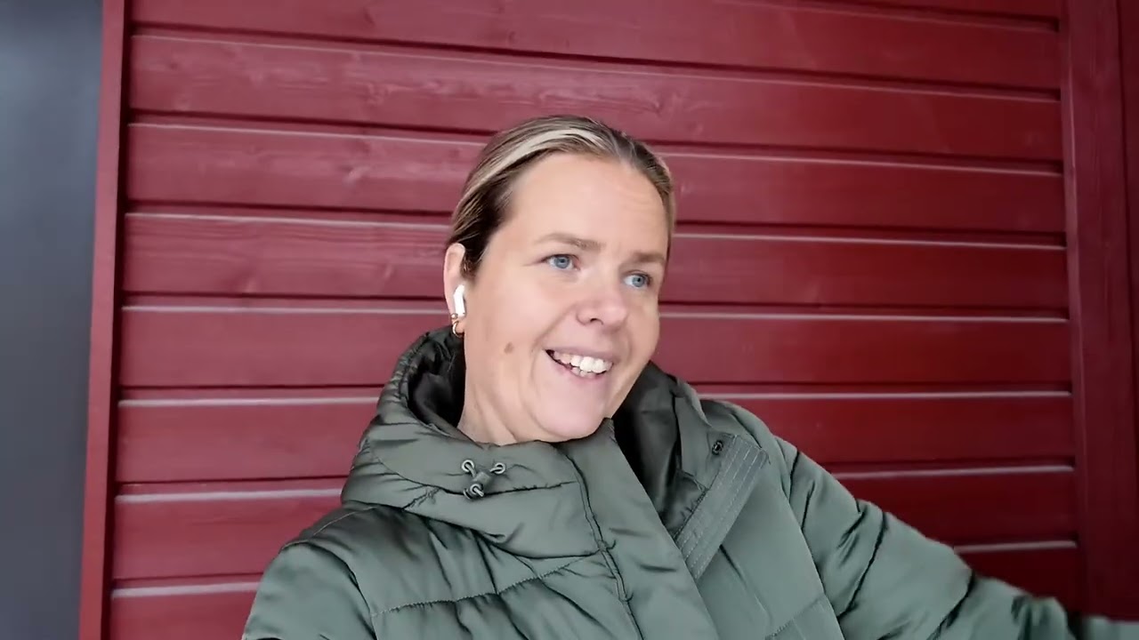 FLYTTVLOGG-ni får se nya lägenheten