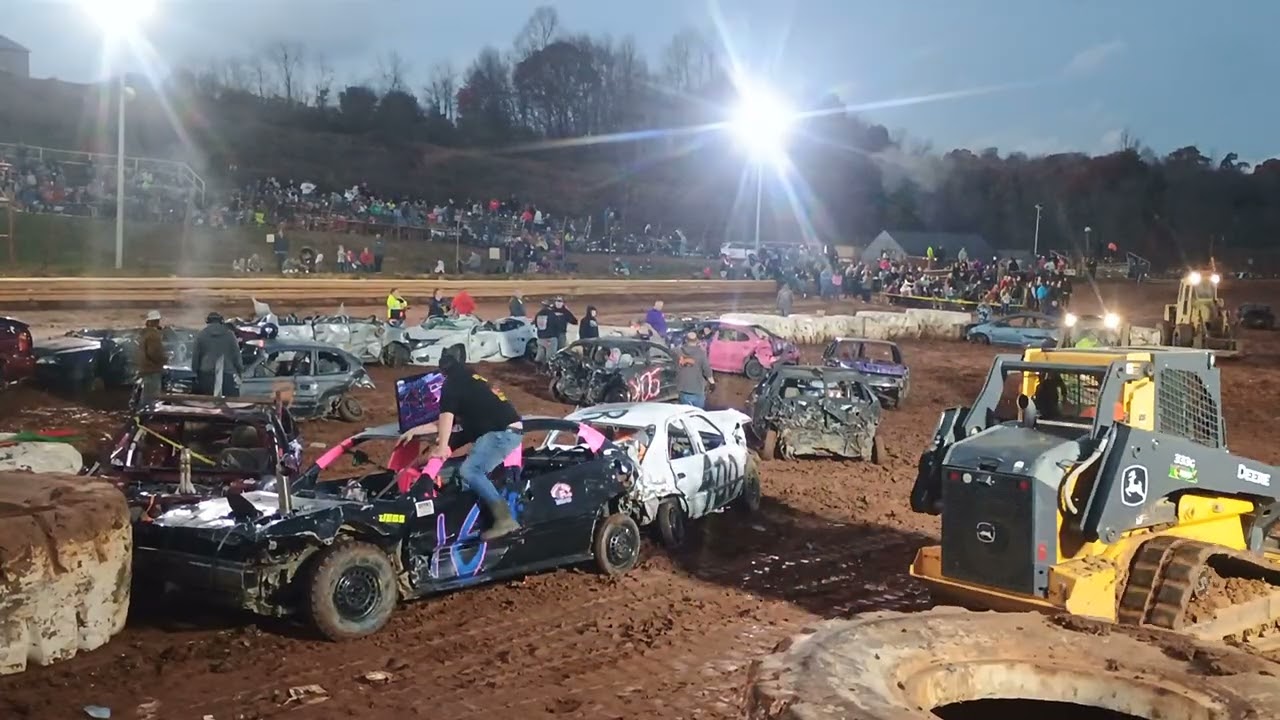 Midway Speedway Derby 11-8-25, стандартный компактный заезд 1, очистка