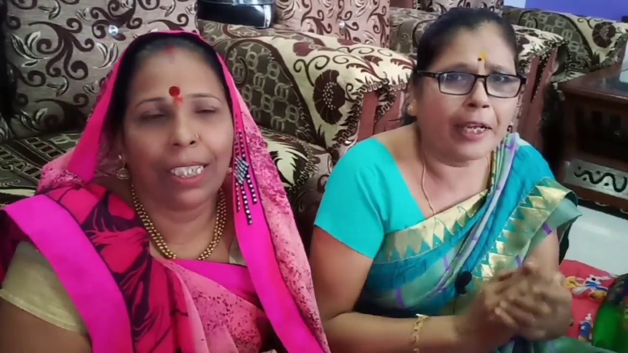 गौरा तेरा गणपति निराला लंबी सूंड चौड़े कानों वाला