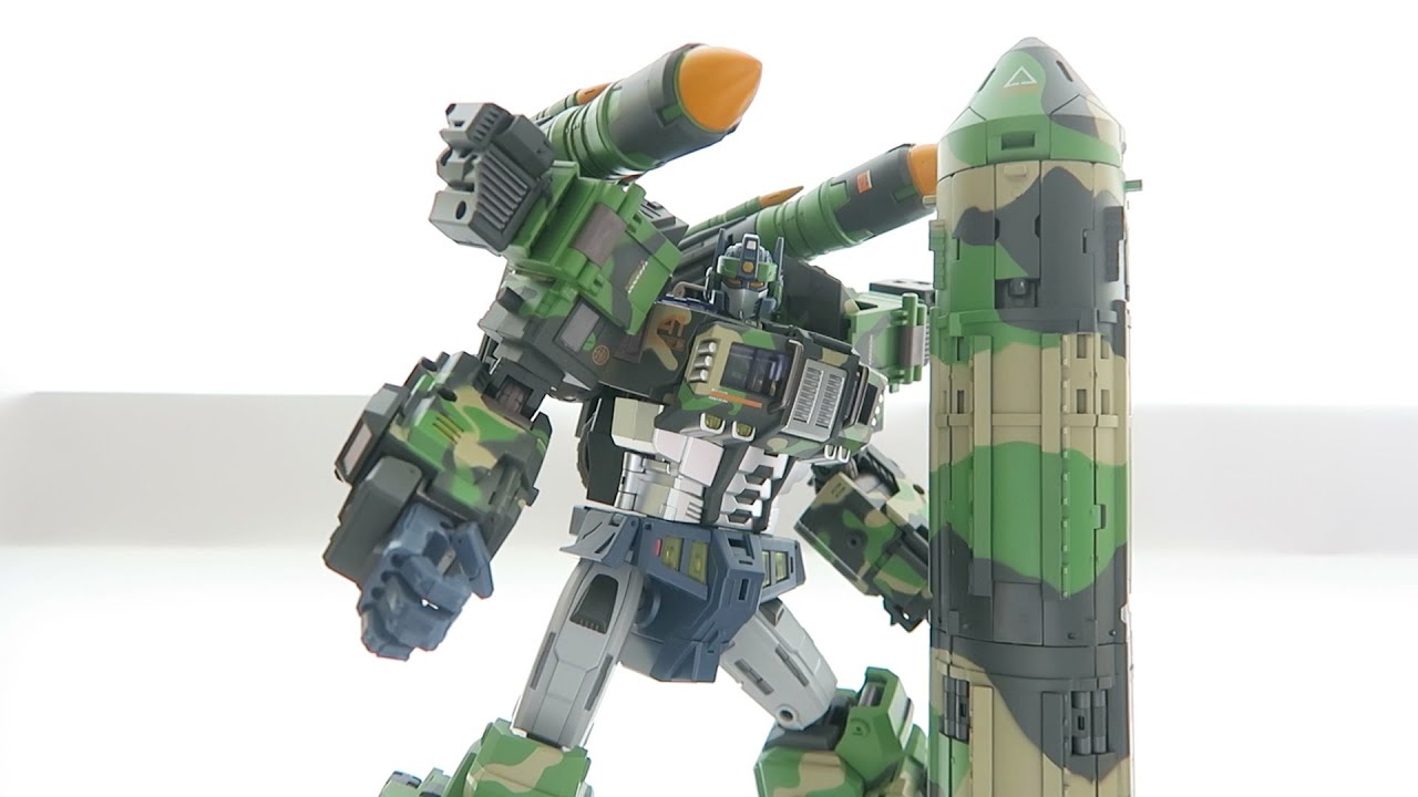 小不高兴和他的变形金刚们——核弹滚雷擎天柱 东风 TFC NB S.T. Commander Nuclear Blast