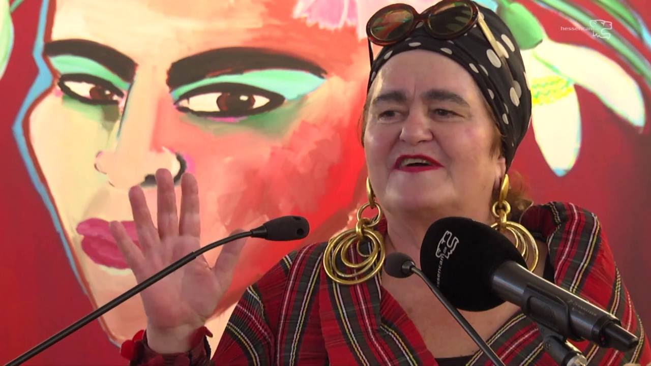 Zur Zeit der Erdbeerernte geboren - Elvira Bach