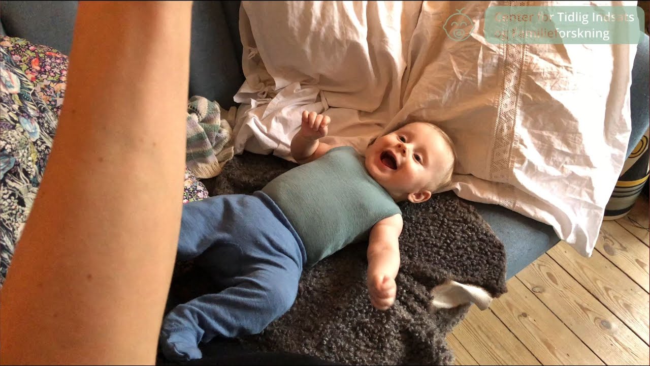 Sådan kan du besvare din babys lyde (4-8 mdr.) Ultra HD
