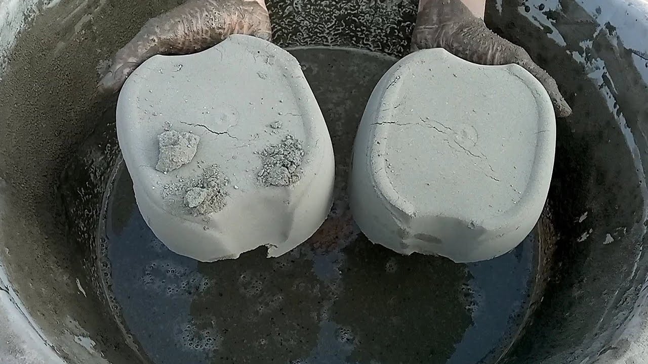 ASMR||pure cement water Crumbling||relaxing mouthwatering yummy paste play 💯🔥