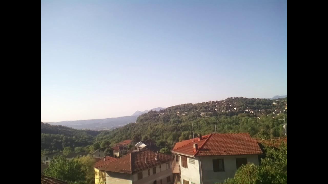 RaspberryPi Live Stream from the beautiful italian countryside for background study & relax