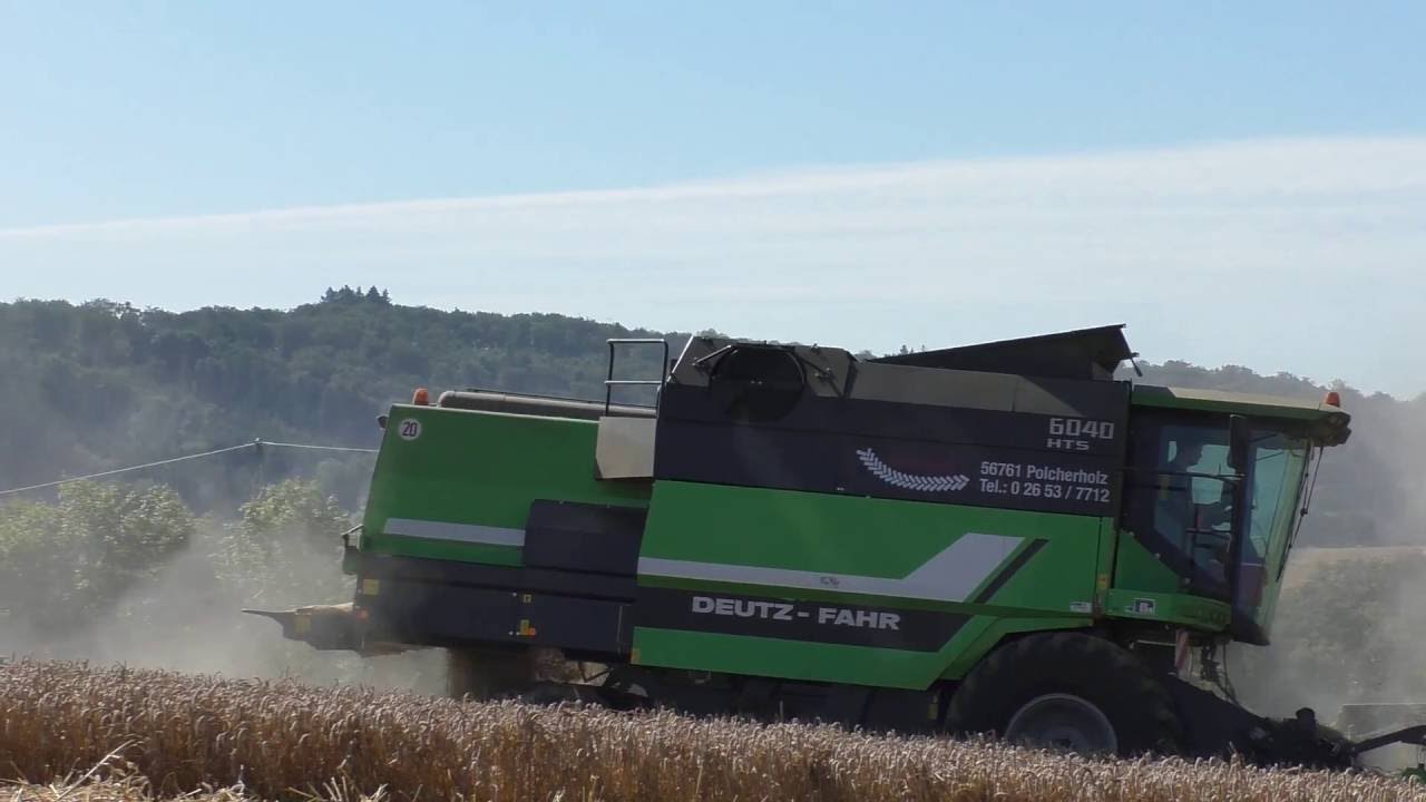 Giganten im Einsatz Deutz Fahr HTS 6040 XXL Weizenernte 2016 ohne Hangausgleich  Pat 1 August 2016