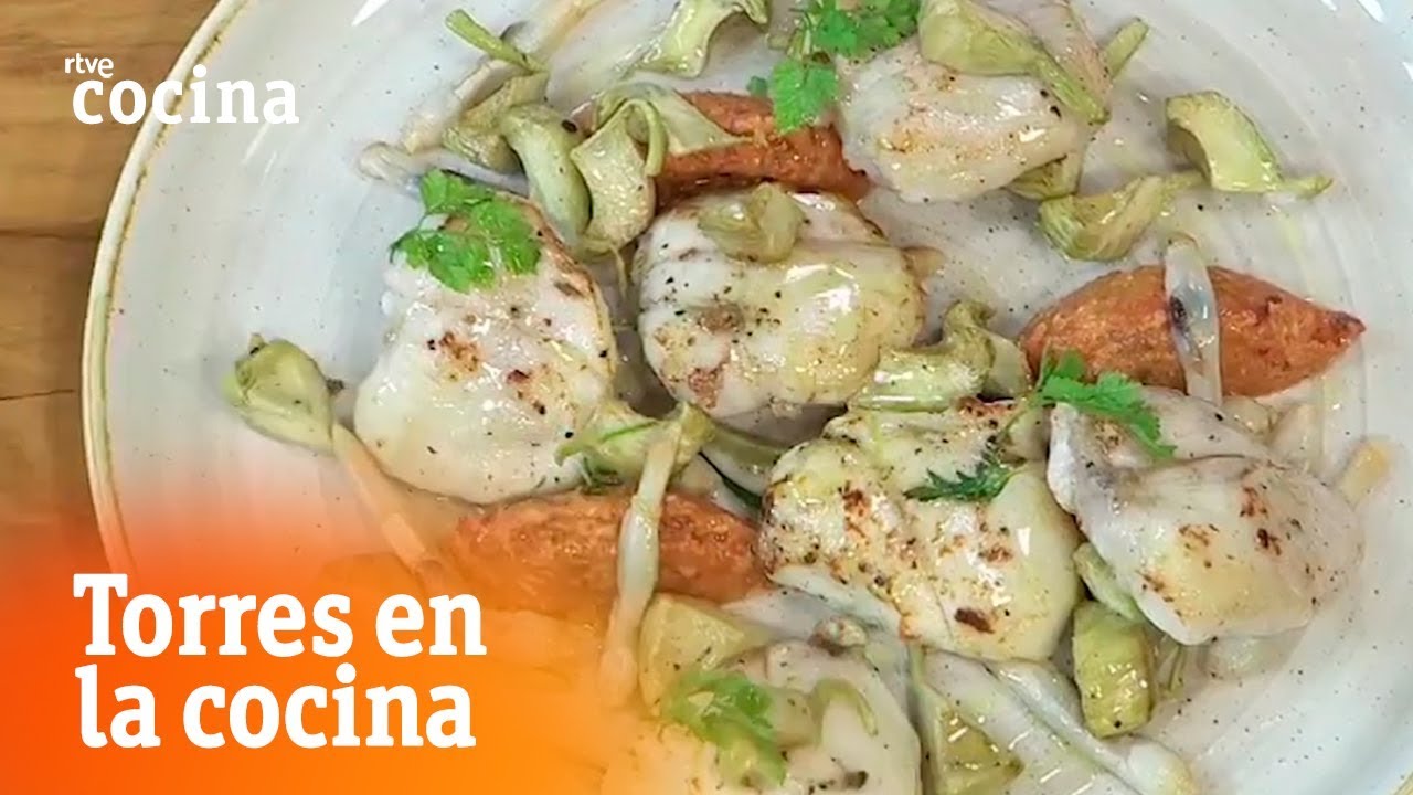 Cómo hacer Carrilleras de rape con romesco - Torres en la Cocina | RTVE Cocina
