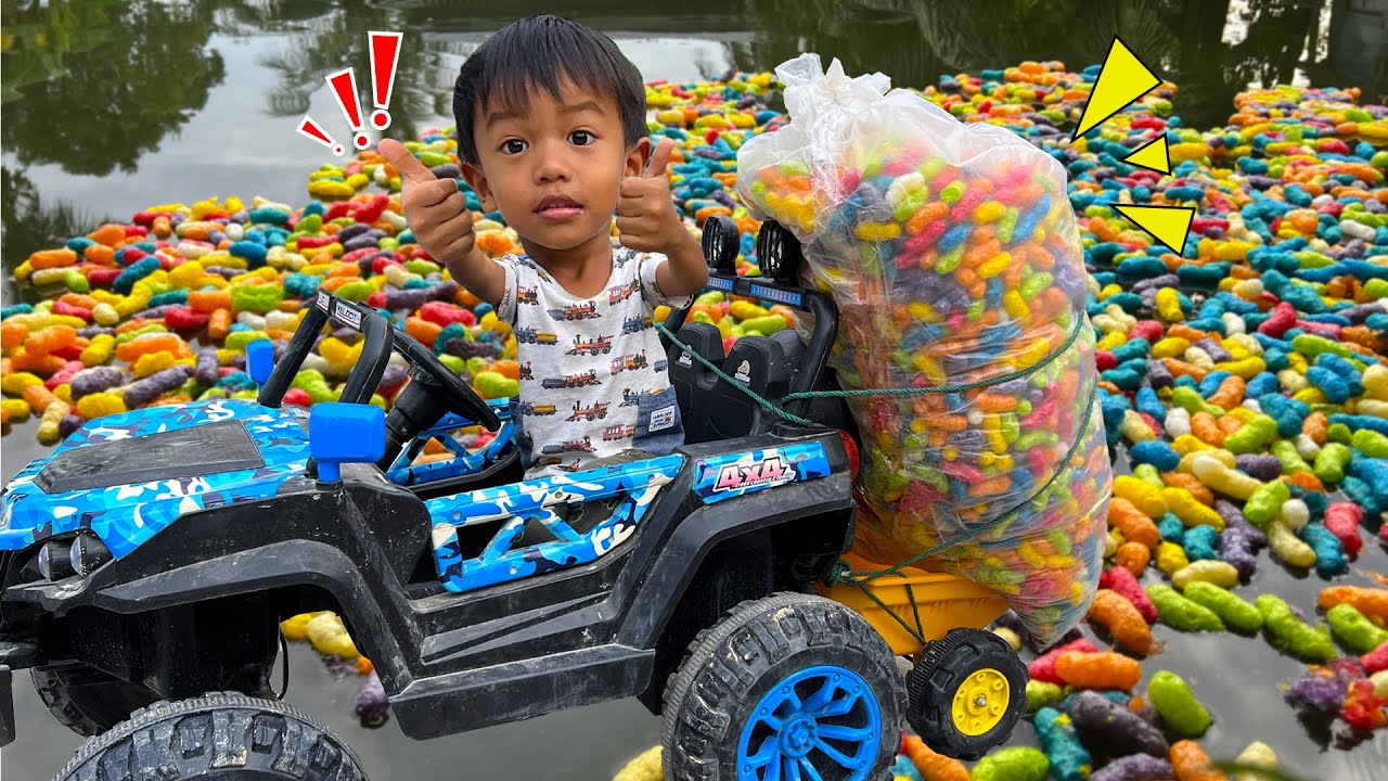 บิ๊กฟุต ส่งอาหารปลา ให้อาหารปลาสวายหลังบ้าน | พี่ปลื้ม