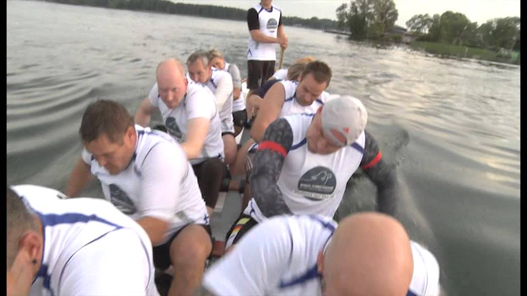 Blues Brothers bereiten sich auf Drachenboot-EM vor