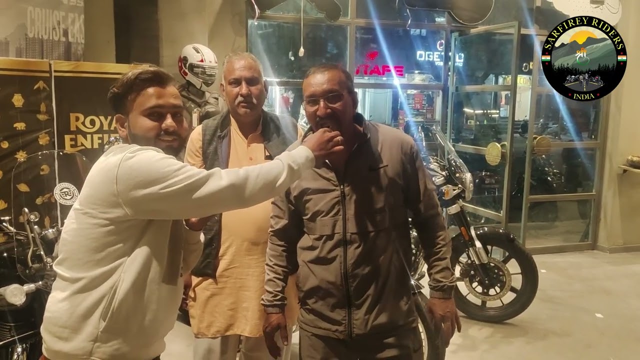 रॉयल इनफील्ड  कंपनी  के रूल गलत हैं या फिर शोरूम वाले गलत हैं  #  Commant Please