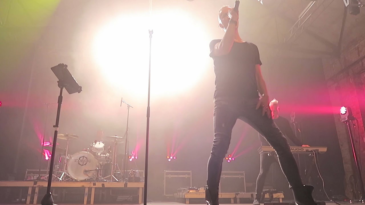 Solar Fake - Why Did I Raise The Fire - 17.09.2021 in Dresden - Reithalle