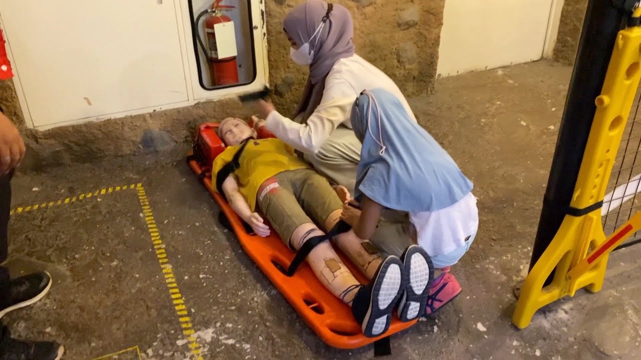 Menjadi team penyelamat di Kidzania Jakarta