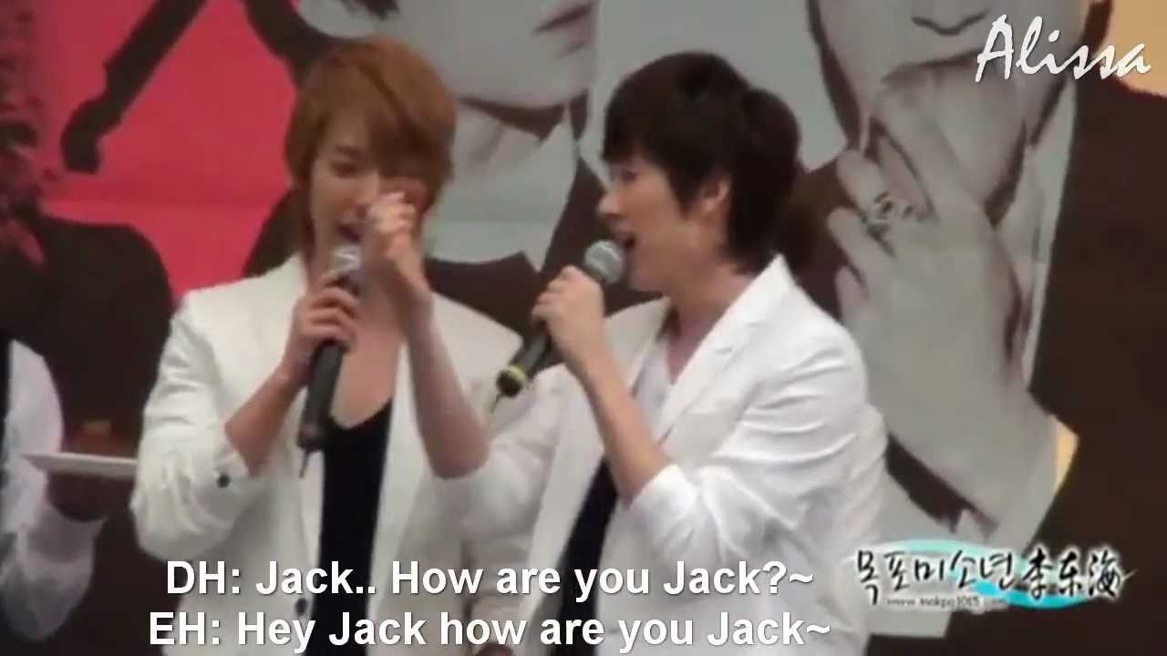ENG Donghae trying to feed Eunhyuk mouth to mouth - Eunhae
