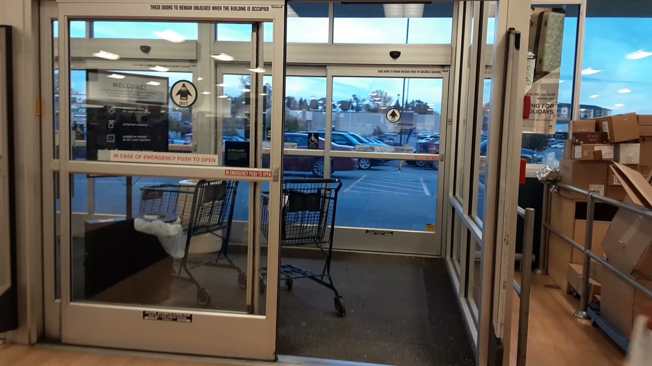 (Full Video) Stanley Automatic Doors at Marshalls at Sioux City IA