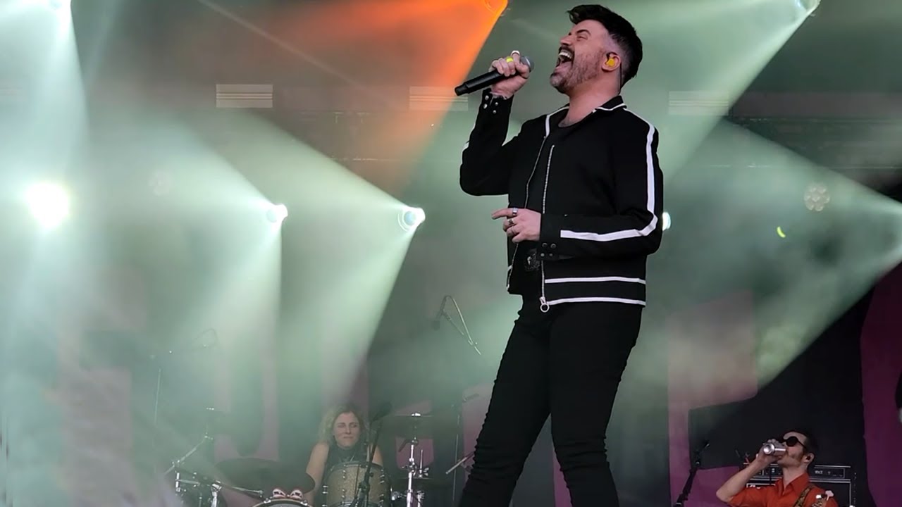 Neon Trees 