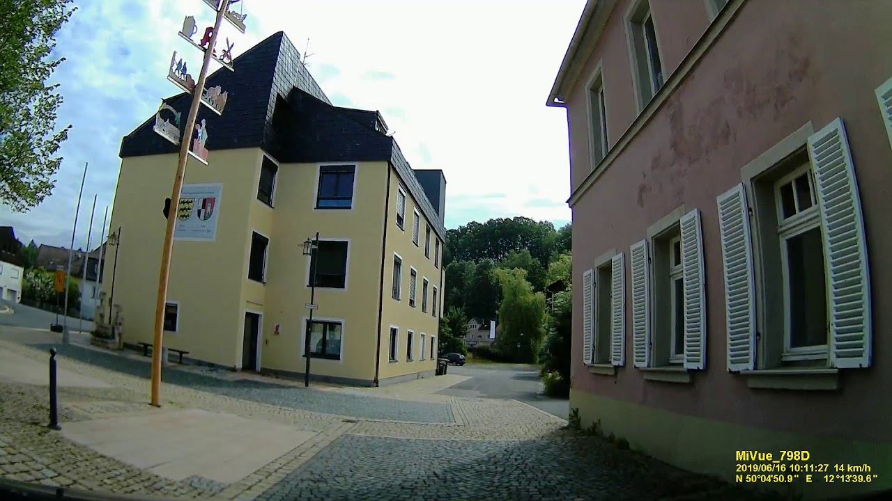 D: Markt Schirnding. Landkreis WUN. Rundfahrt durch die Ortsmitte. Juni 2019