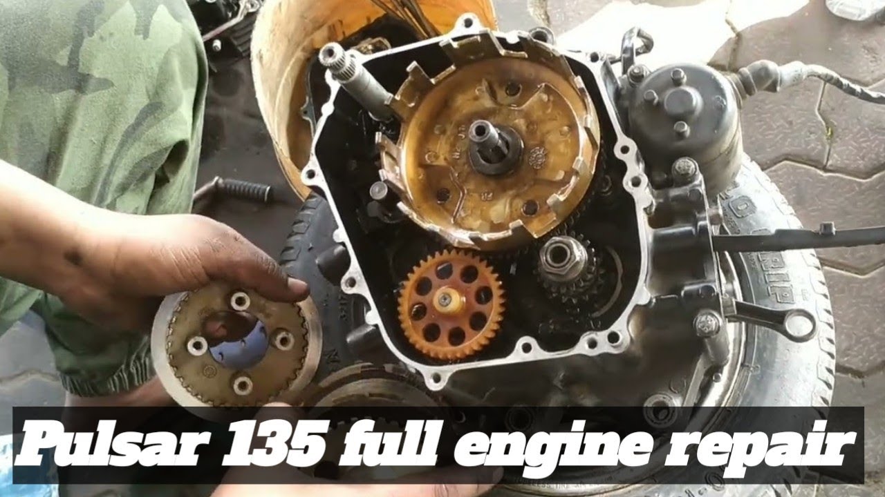 Pulsar 135 full engine repairing BIKEPLACE WITH BIKE REPAIRING VIDEO #BIKEPLACE #MRUDAYJI
