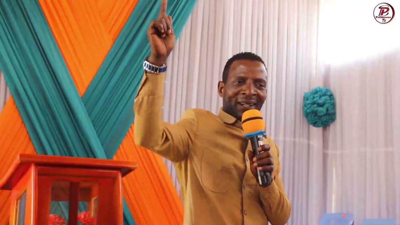 USTADH AMIR ALIYEOKOKA ATOBOA SIRI NINI MAJINI YANACHOKIFANYA ILI KUZUIA WATU WASIOANE