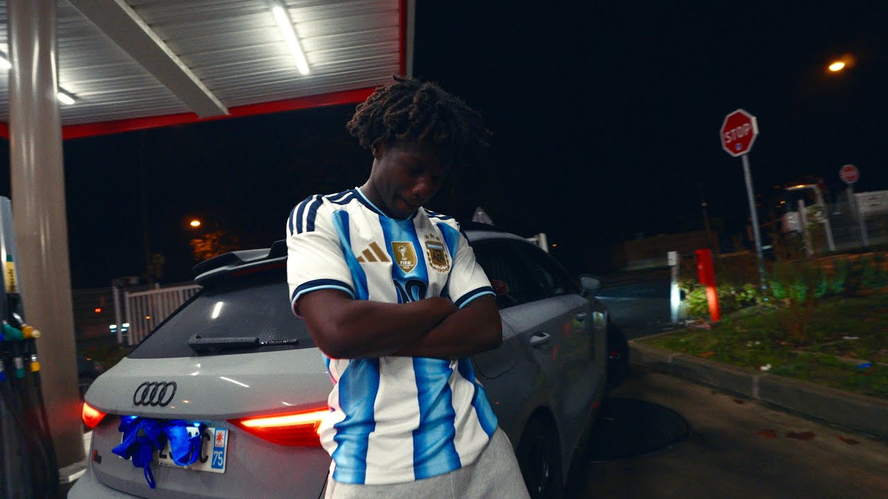 TSUKU - TEMPS &Eacute;COUL&Eacute; (Clip Officiel)