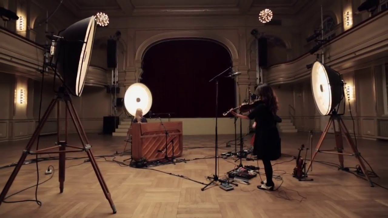 Agnes Obel—The Curse. Analysis & Reaction