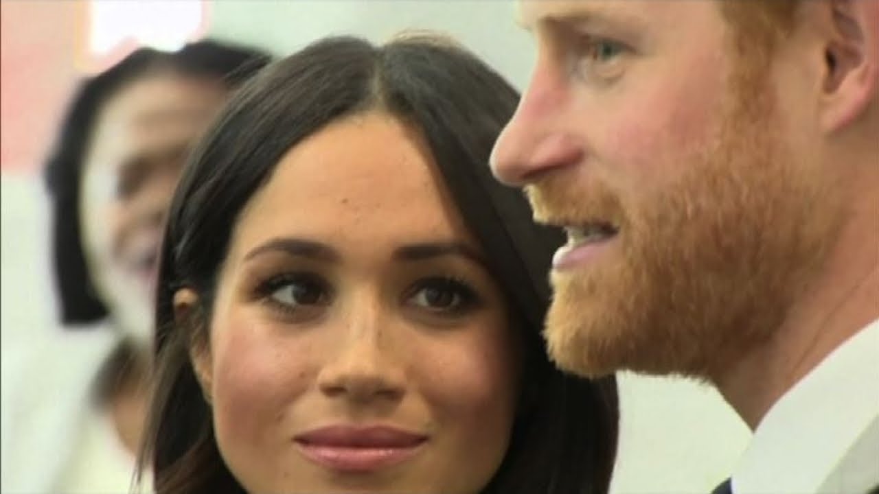 Royal wedding, Harry e Meghan nominati duca e duchessa di Sussex