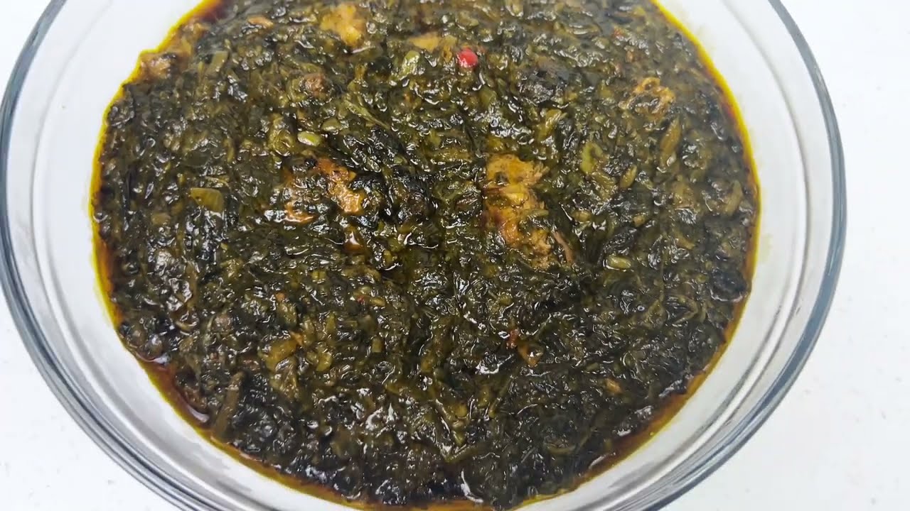 Spicy Molokhia Sauce /Ademe/Crincrin - Took me almost 3hrs to cook**