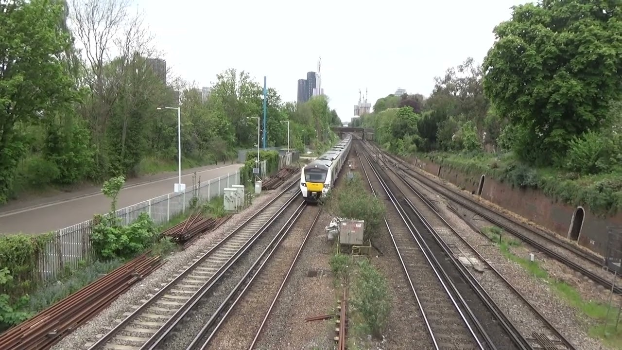 Thameslink class 700 passing South Croydon with a 7 tone