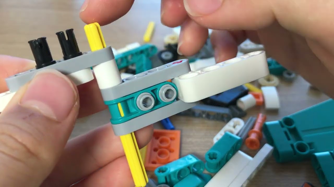 small random technic lego 2-1