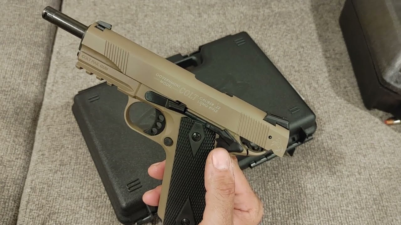 Checking out the Colt/Walther Rail Gun