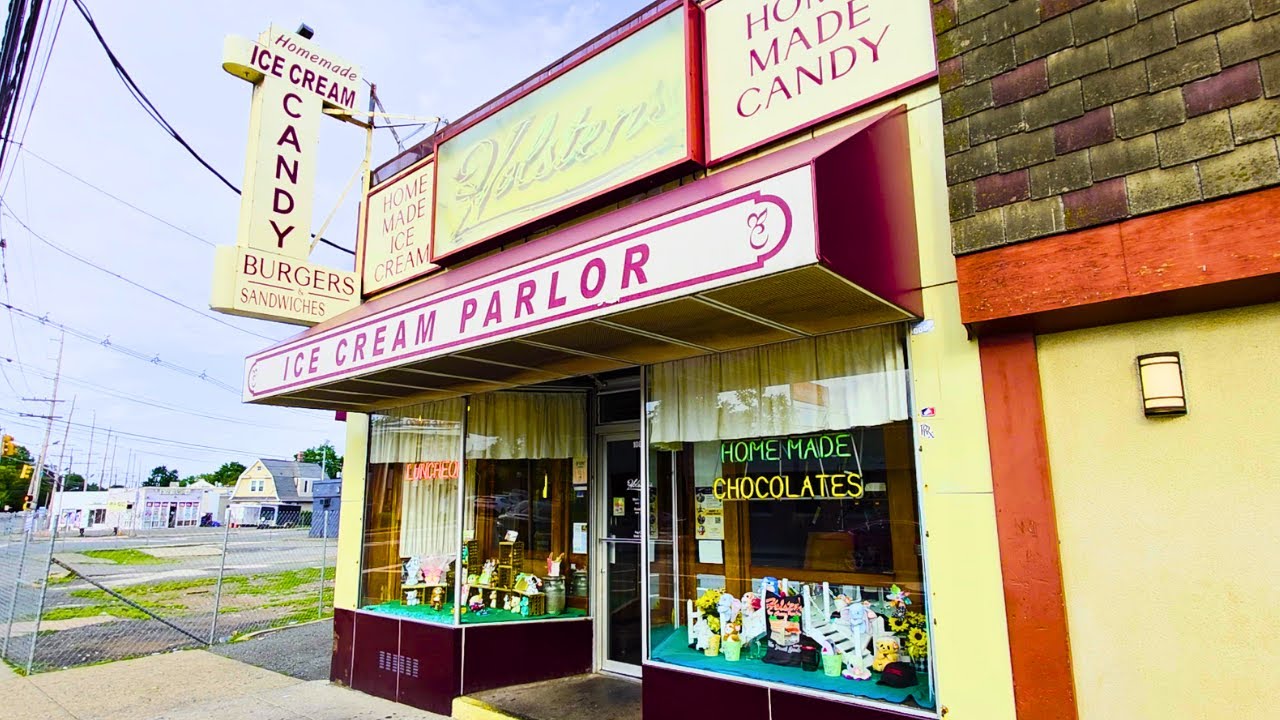 Holsten's Ice Cream Parlor - Filming Location of The Soprano's Final Scene