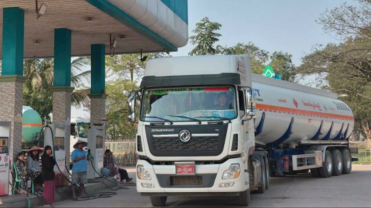 ရှမ်းပြည်နယ်အတွင်း စက်သုံးဆီများ ပြတ်လပ်မှုမရှိစေရေး တာဝန်ရှိသူများက စနစ်တကျစီစဉ်ဆောင်ရွက်ပေးလျက်ရှိ